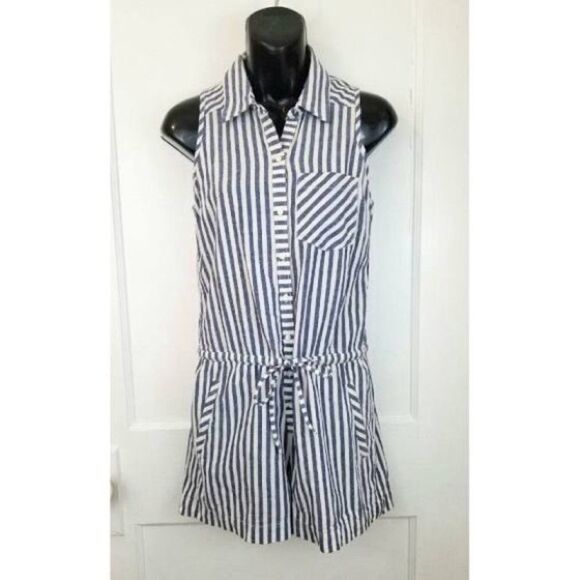 ✨ HP✨Abercrombie & Fitch Classic Romper ✨ - Picture 5 of 8